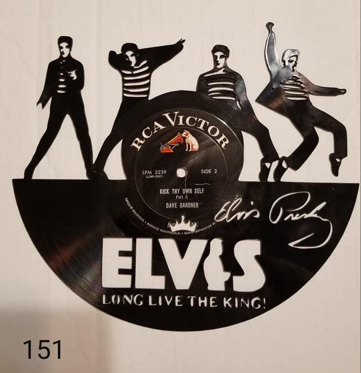 0151 R - Elvis Dancing
