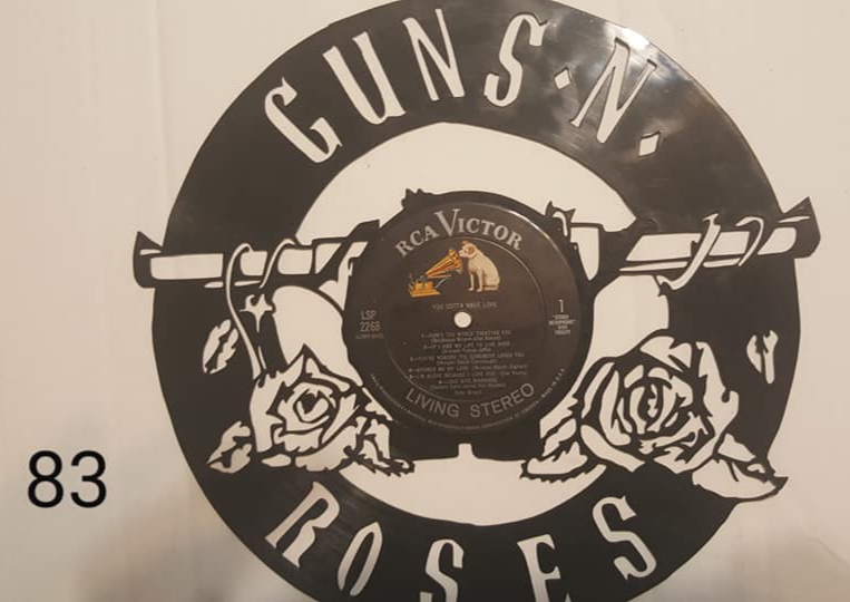 0083 R - Guns and Roses